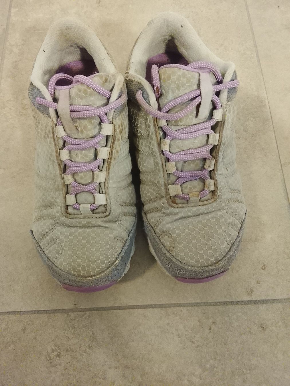 Columbia Scarpe per ragazzi: Turnschuhe Columbia Gr. 34 – Usato da St. Gallen venduto da Fluros