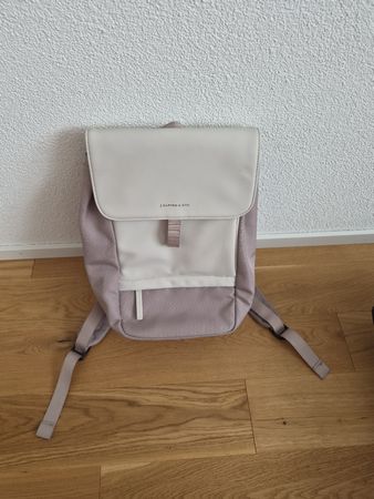 Rucksack mit Magnetverschluss