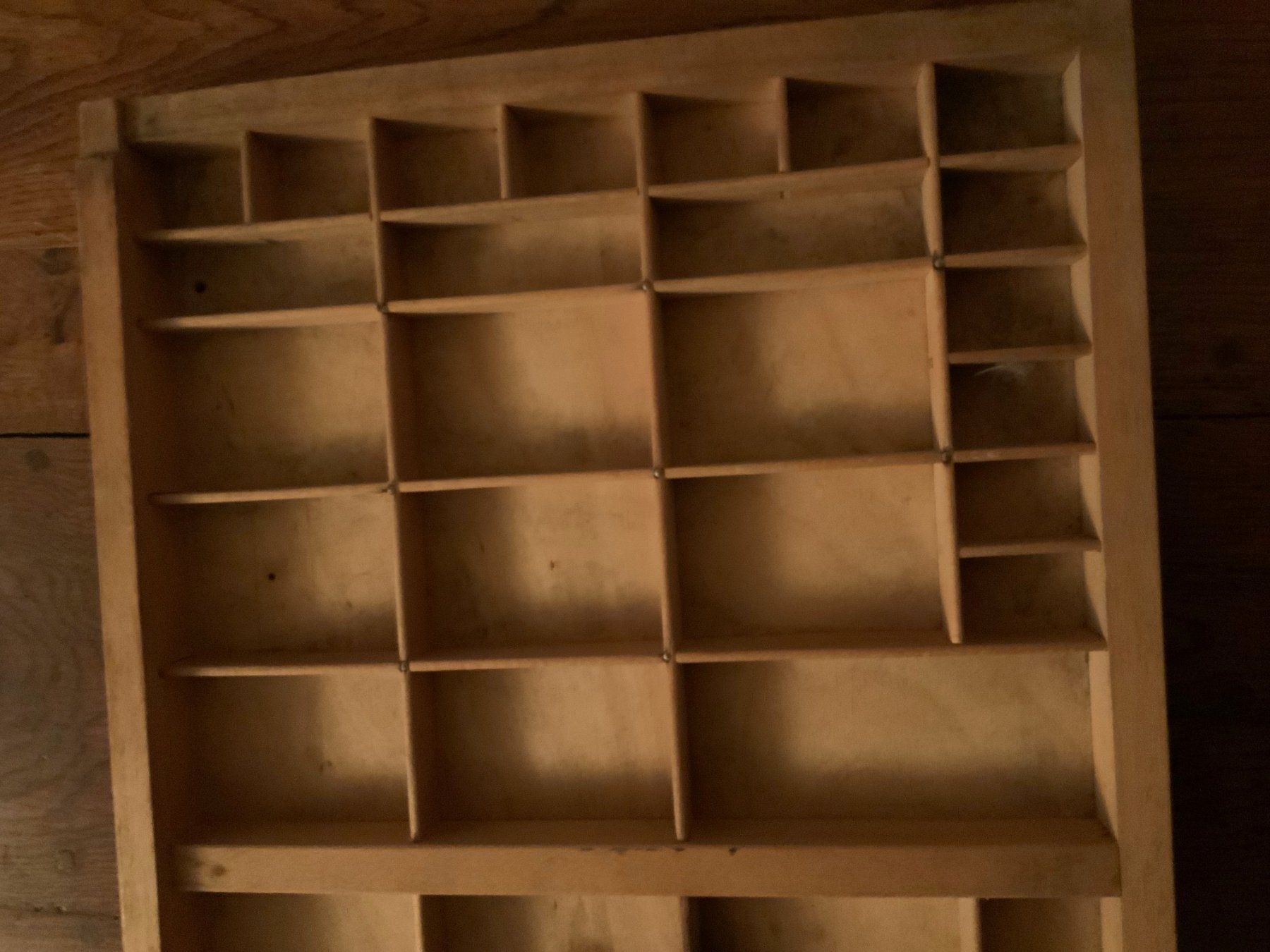 Articoli in legno: Antiker Setzkasten Holz – Usato da Bremgarten AG venduto da Baerli2 4