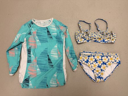 Reima Sunproof Set size 8-9y & Cute ZARA Bikini Size 8-9 JA