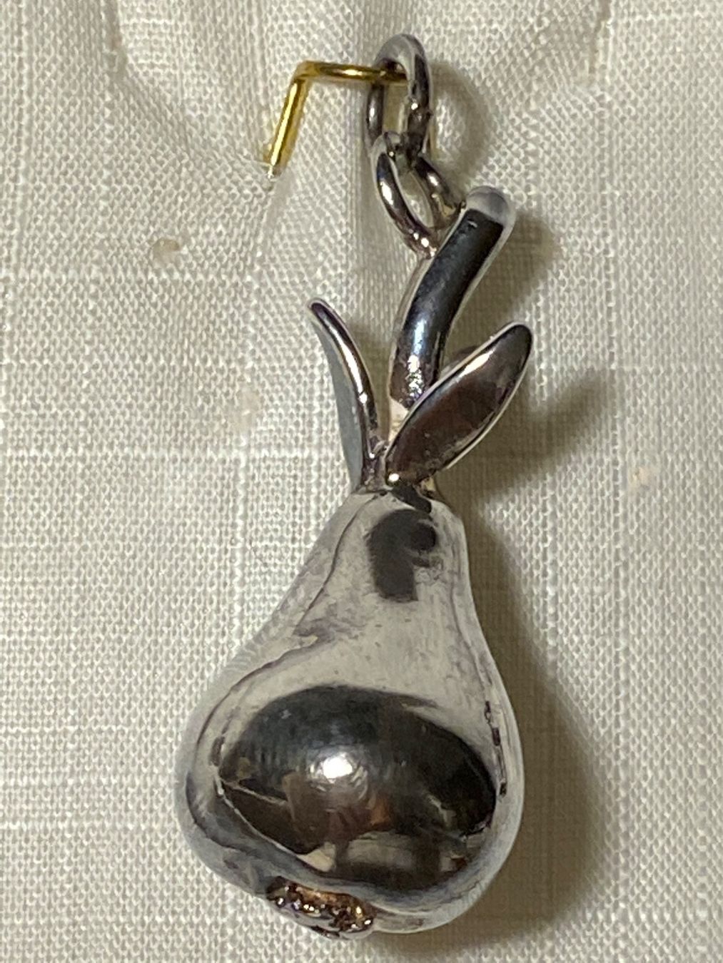 Ciondoli: Pendentif en forme de poire en argent – Nuovo e nell'imballaggio originale da Crans-Montana venduto da DecoVal555