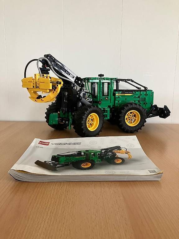 Lego Giocattoli: Lego Technic 948L-II Skidder, 42171 – Usato da Alpnach Dorf venduto da Lunaka06