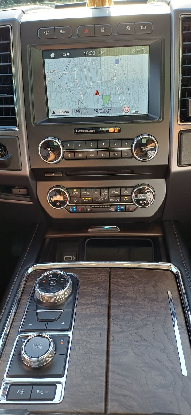 Ford (Usa) Automobili: FORD EXPEDITION MAX BENZINE /GPL – Usato da Biel/Bienne venduto da fro_9dj9 7
