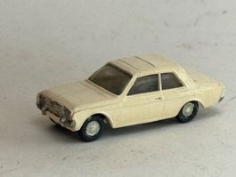 GB5- Wiking Ford 17 M weiss
