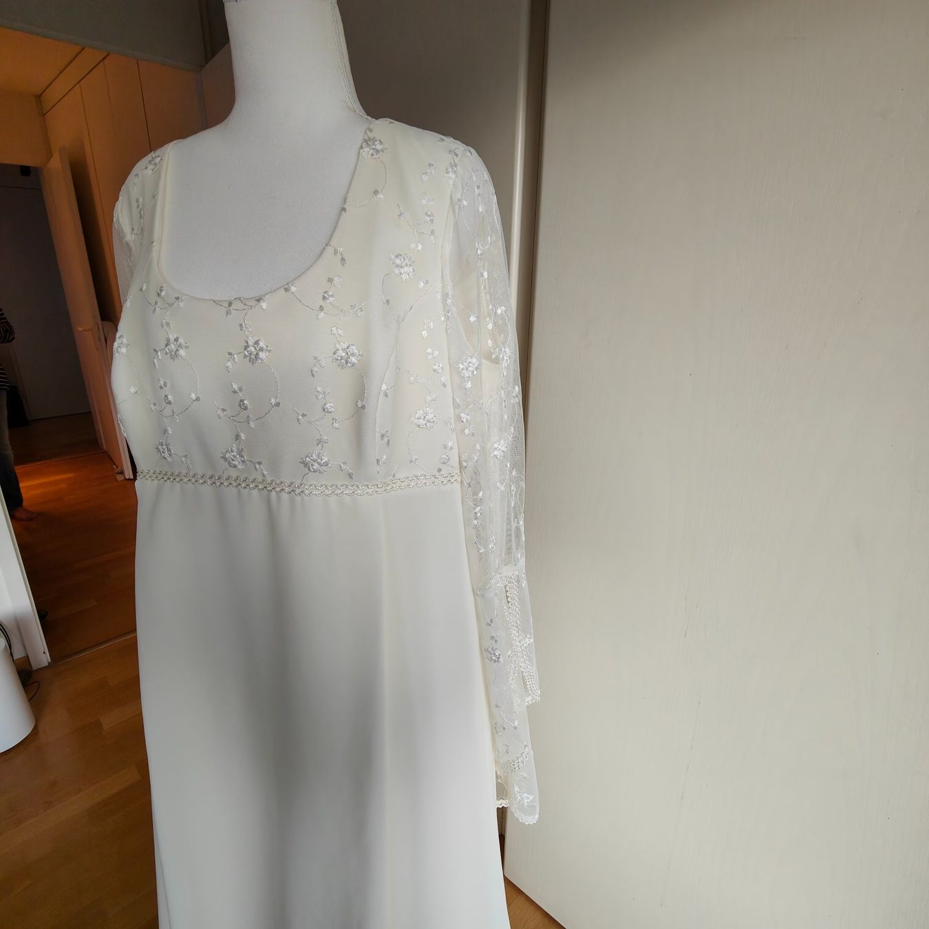 Robes: Hochzeitskleid – D'occasion à Zürich par Mumpfi9