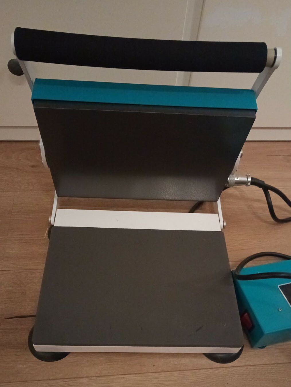 Alle Maschinen: Silhouette Plotter und Happypress – Gebraucht aus Effingen von Simone3 4