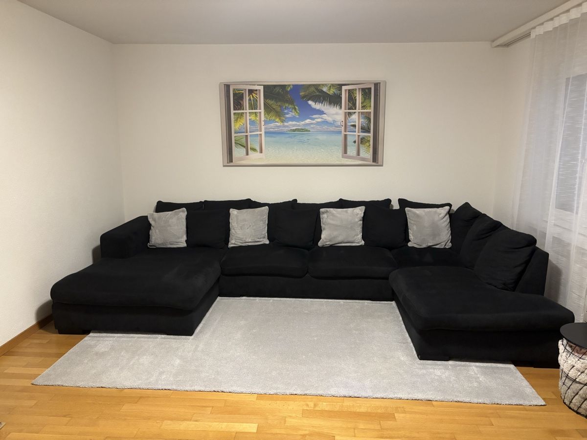 Divani: Grosses Sofa inkl. Dekokissen – Usato da Oetwil an der Limmat venduto da Anina_Mercedes