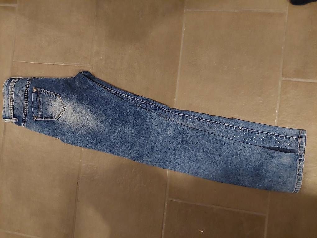 Jeans: Glitzer Jeans Gr.XS – D'occasion à Flurlingen par Atea8 2