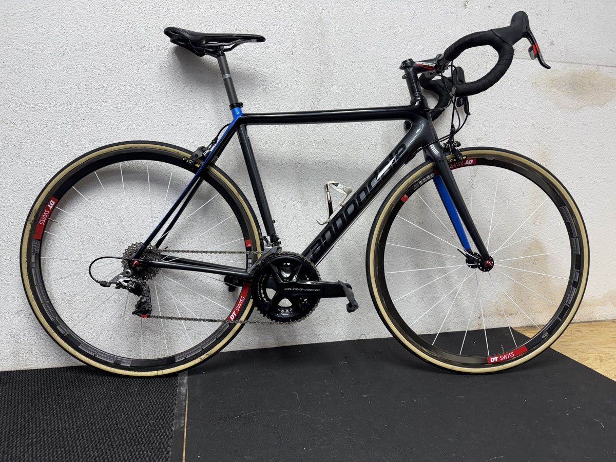 Cannondale Velos: Cannondale super six Rennrad – Gebraucht aus Triesen von .SPM.