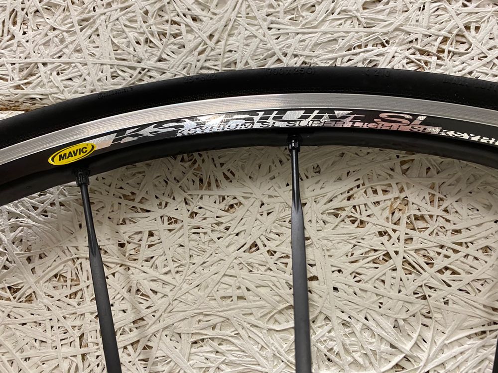 Paire De Roues Mavic Ksyrium Elite Pour Vélo De Course - 18/20 Trous - Occasion