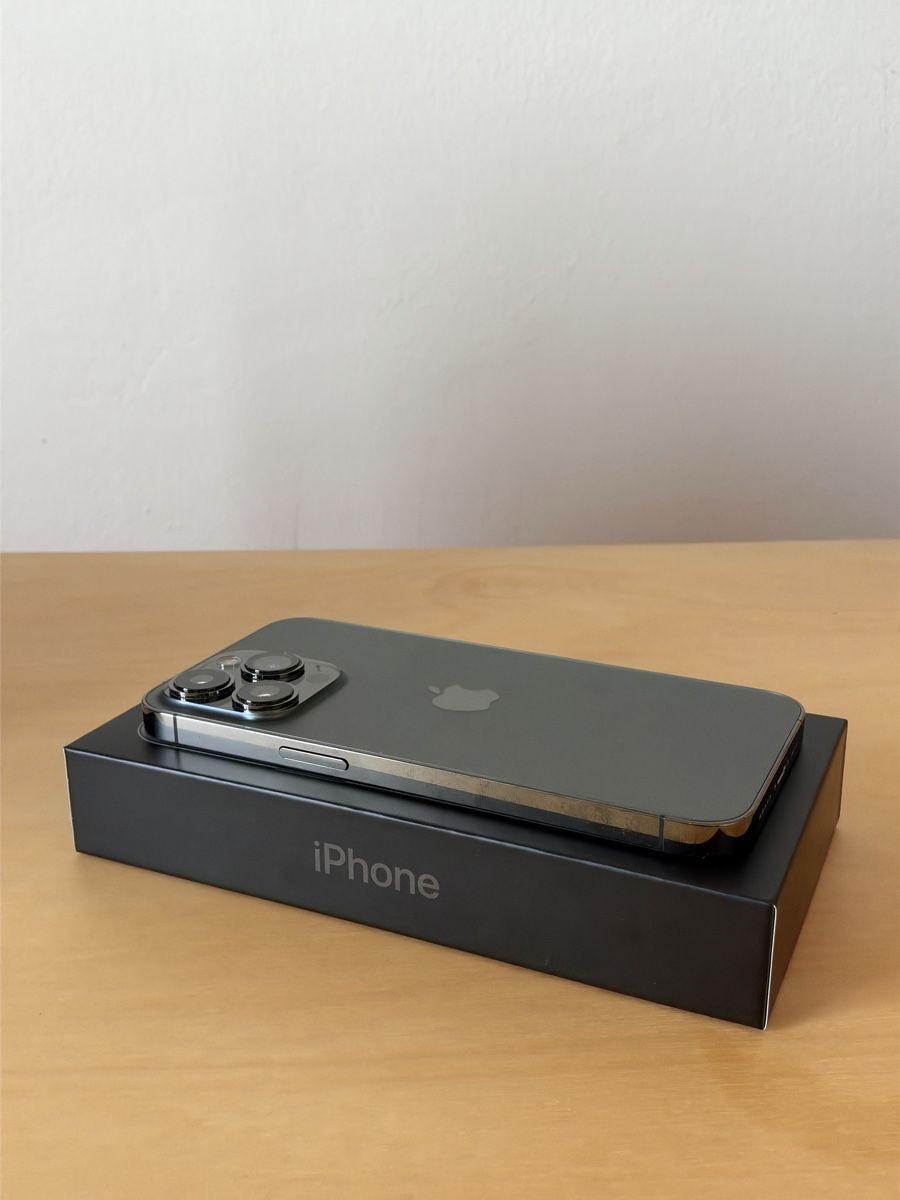 Apple Handys / Smartphones: iPhone 13 Pro 128Gb with accessoires  – Gebraucht aus Zürich von rui_mqw2 8