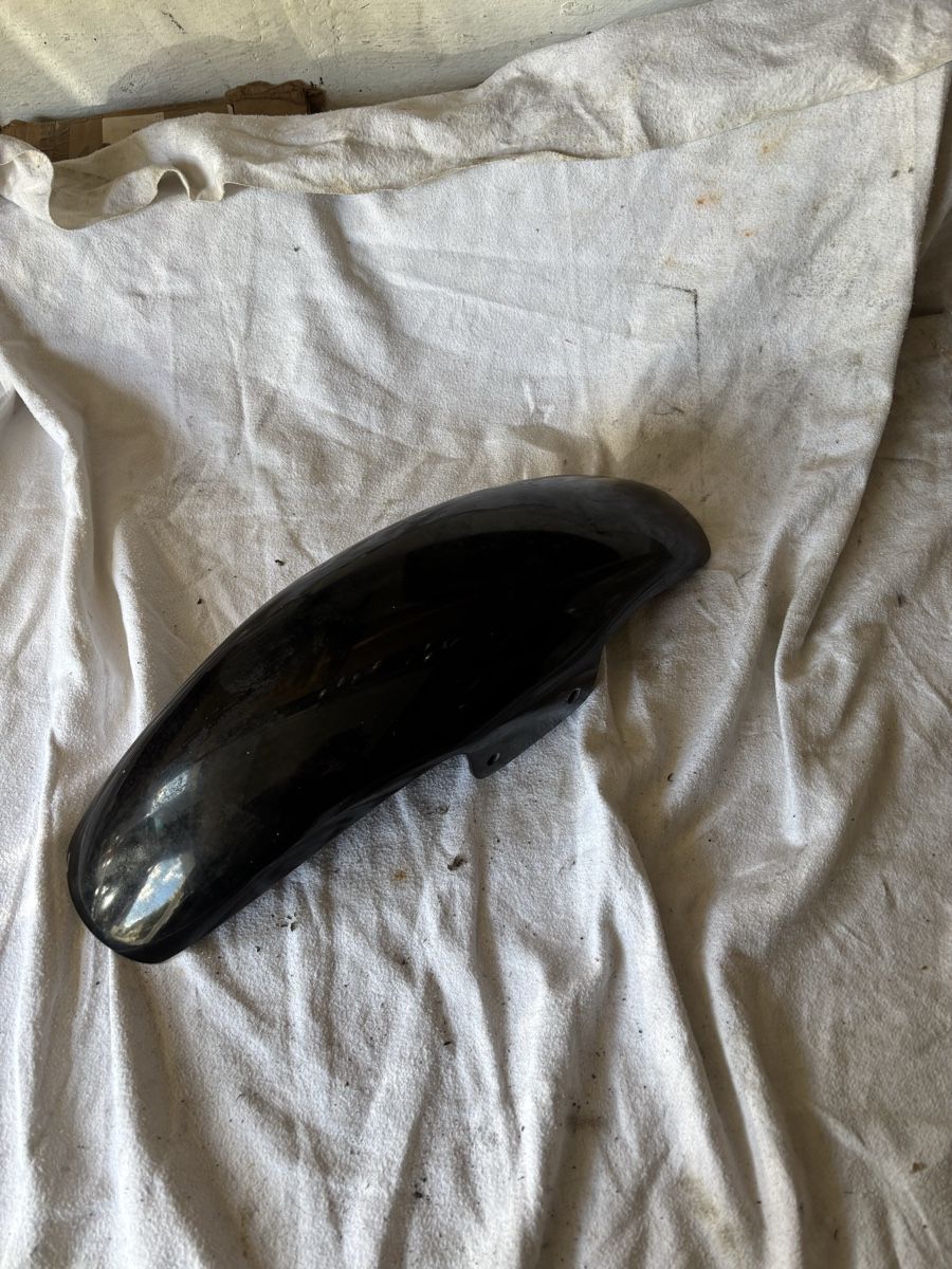 Harley-Davidson Tutti i ricambio per moto: Harley Davidson Front fender – Usato da Schötz venduto da Harley35