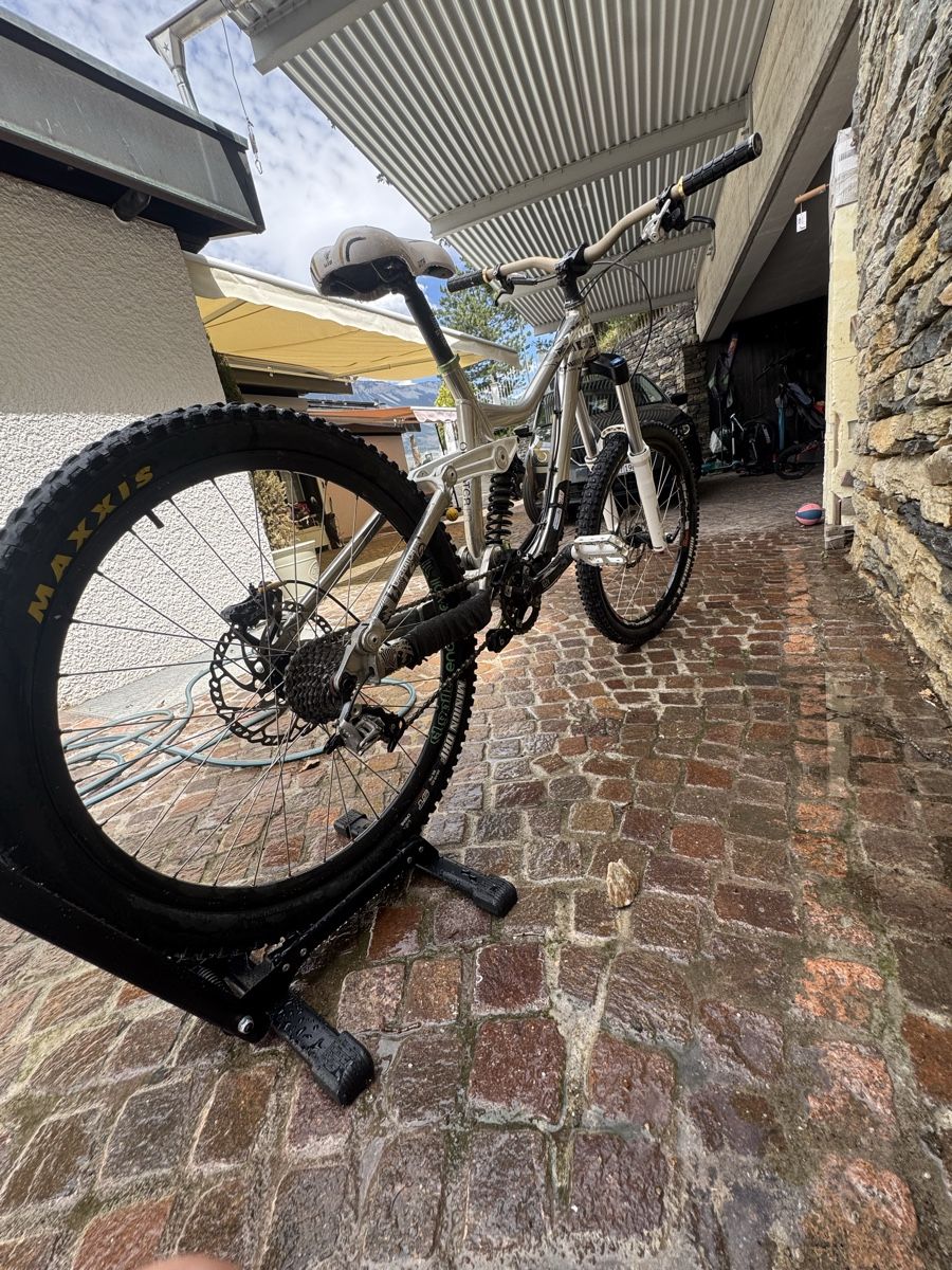 Kona Biciclette: Vélo de DH – Usato da Sierre venduto da rom_hx79 3