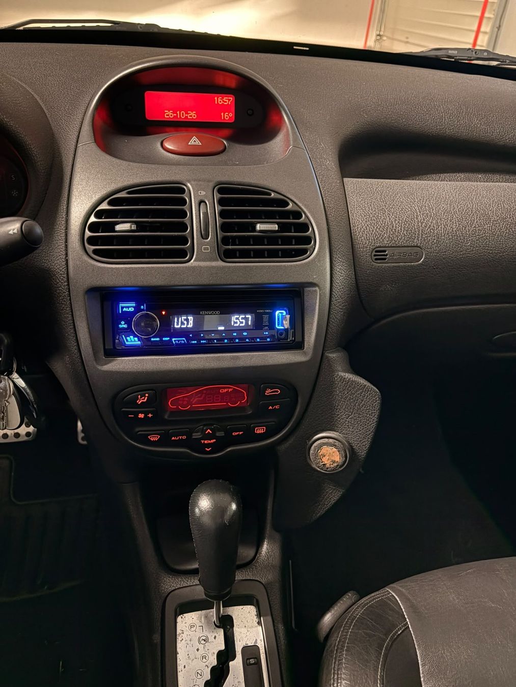 Peugeot Automobili: Peugeot 206 CC Ab Frisch MFK – Usato da Rebstein venduto da rjo_l82z 6