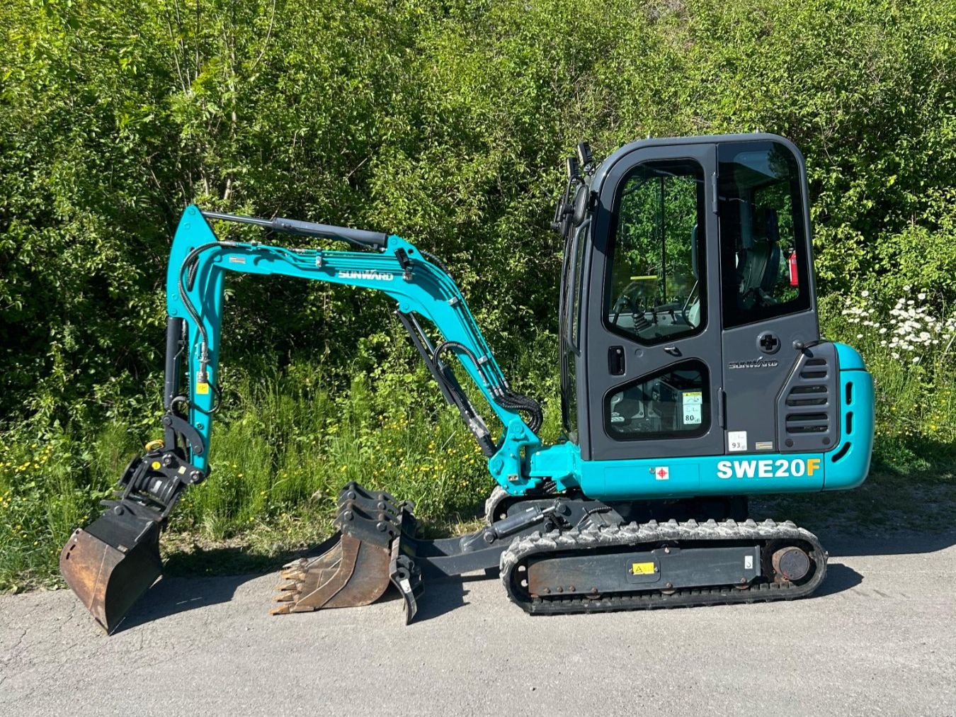 Sunward Escavatori: Sunward Minibagger SWE20F, neuwertig, Top Zustand! – Usato da Jona venduto da tsbm2