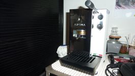 AROMA PLUS ESPRESSOMACHINE WEISS-CROM , WIE NEU