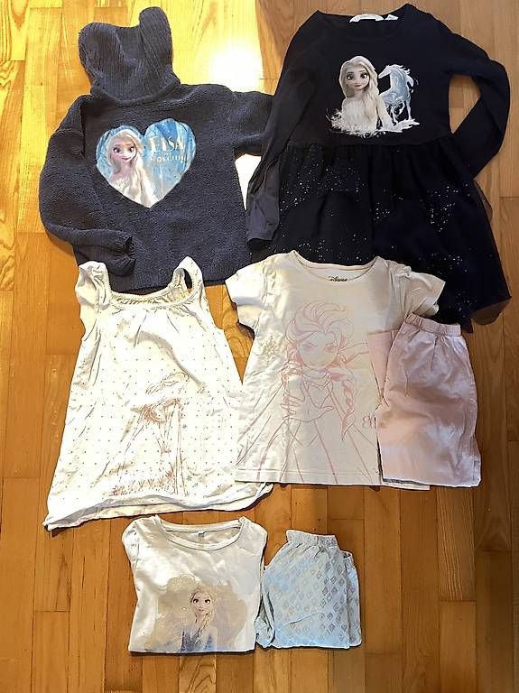 Lotti & Set di vestiti: Elsa Kleider Set 116-128 – Usato da Hubersdorf venduto da Sonja13l