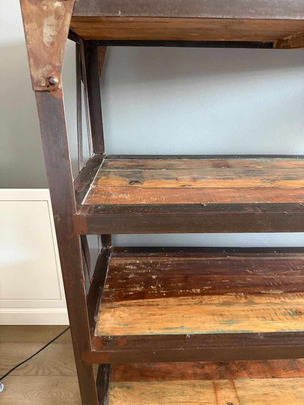 Regale: Industrial book shelf – Gebraucht aus Kilchberg ZH von Chua 3