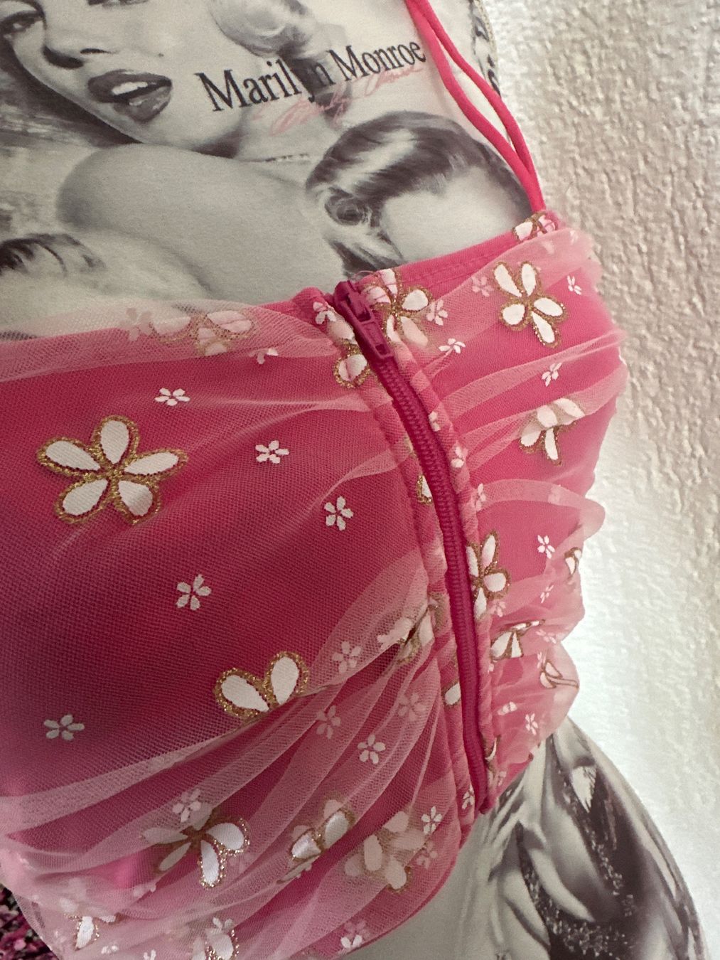 Shein Top: Top Blumen Pink Glitzerblumen Grösse M – Nuovo (secondo la descrizione) da Dagmersellen venduto da sniff64 1