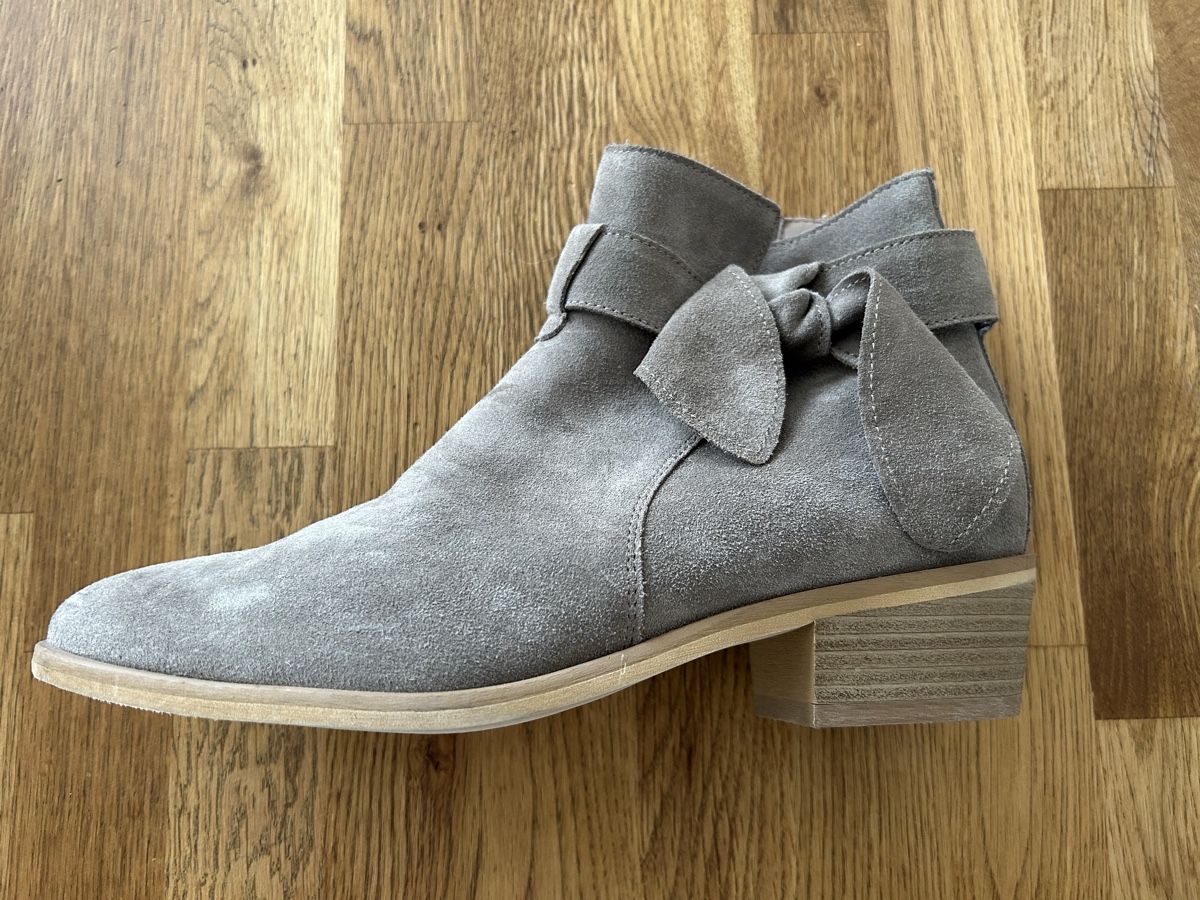 Scarpe da donna: Boots / Stiefelette – Usato da Glis venduto da carsup 1