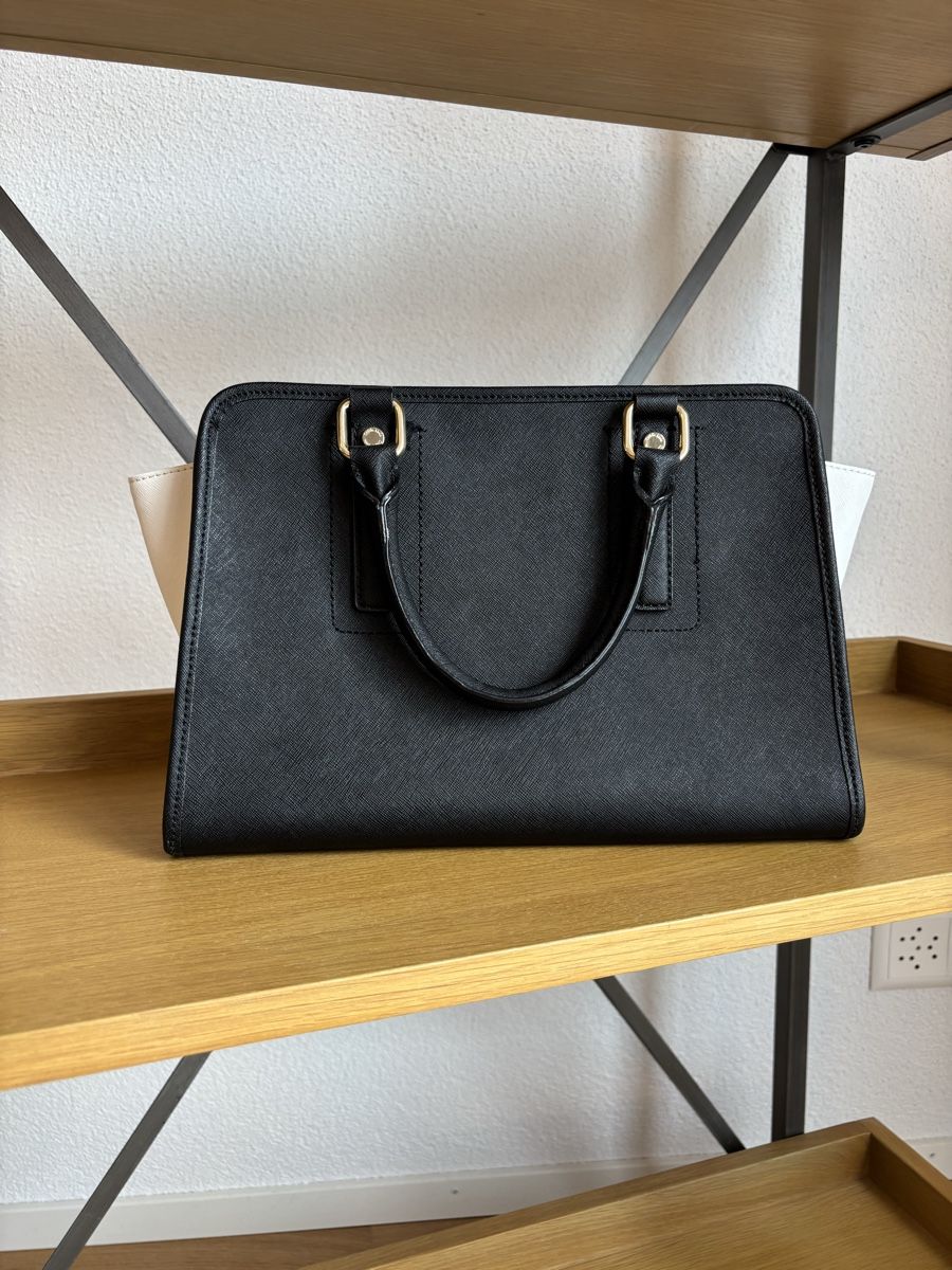 Calvin Klein Borse da donna: Hübsche Calvin Klein Handtasche – Nuovo (secondo la descrizione) da Wettingen venduto da mstoeckli27 2