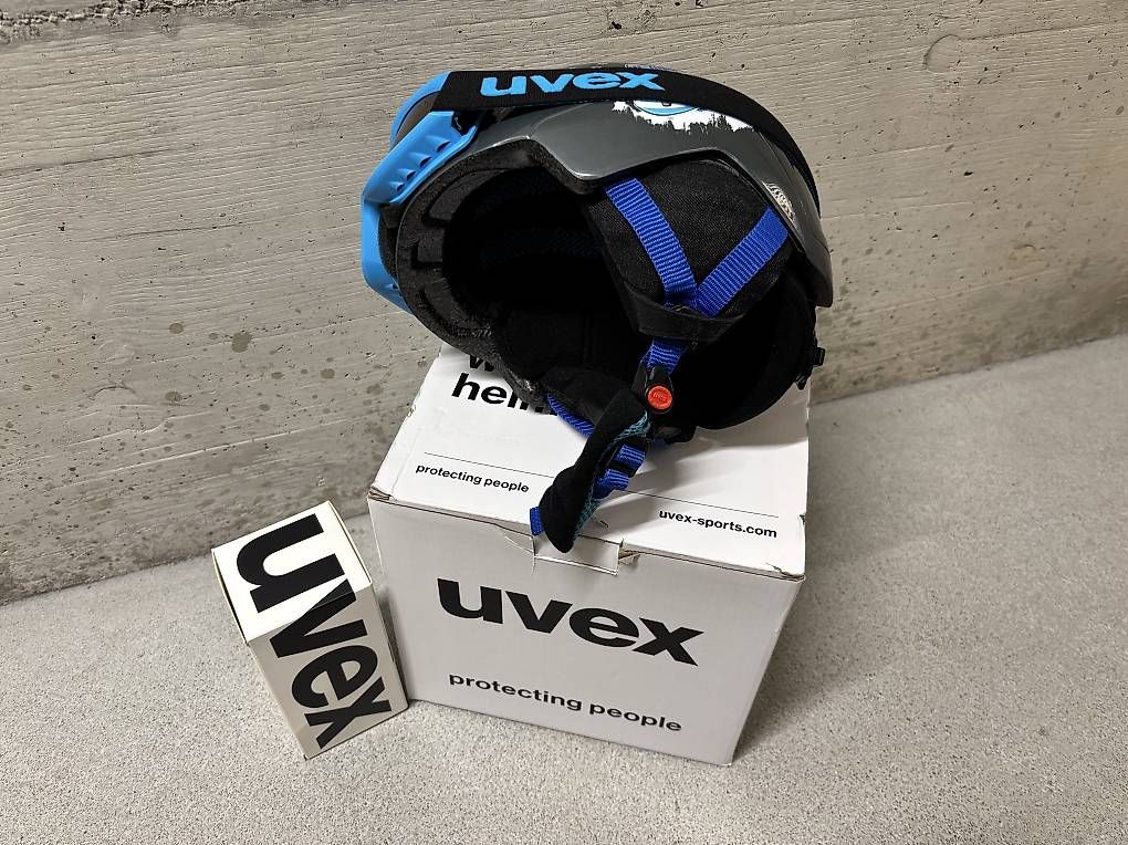 Helme: Kinder-Skihelm + Brille Uvex, Grösse 51-55 – Gebraucht aus Zürich von vir_6dgr