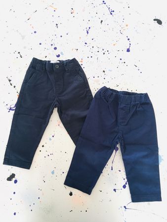 Zwei Chino Hosen in Navy, Zara und Jacardi, Grösse 92