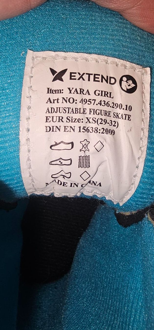 Pattini da ghiaccio: Kinderschlittschuh Grössenverstellbar – Usato da Azmoos venduto da Jadejo