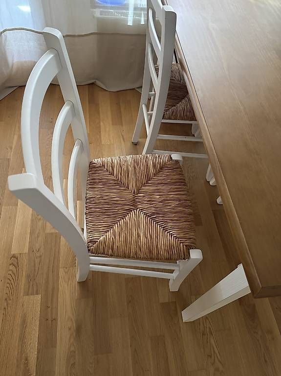 Tische: Table à manger + 4 chaises  – Gebraucht aus Chavannes-Renens von Leki1990 1