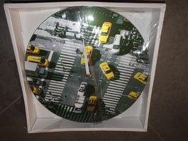 Wanduhr mit Quartzuhrwerk           * NEU *