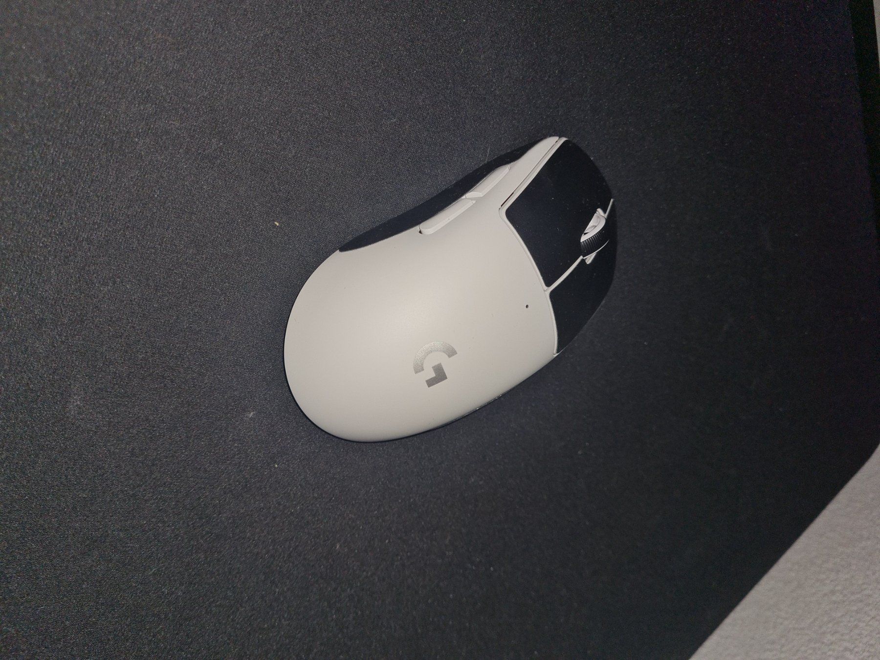 Maus: Logitech Pro X Superlight 2 Maus weiss gebraucht – Gebraucht aus Oberhasli von lev_5rkt 1