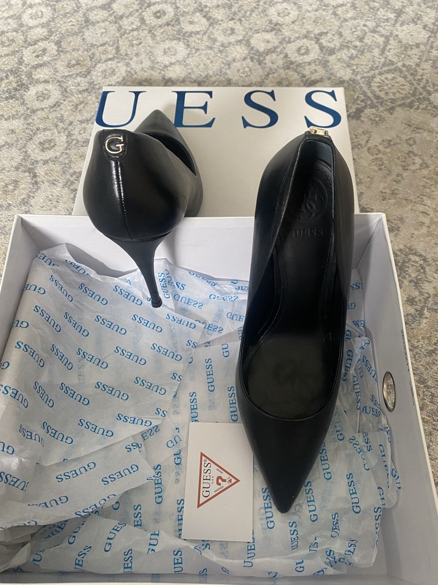 Damenschuhe: Pumps Guess – Gebraucht aus Basel von Holali17 3