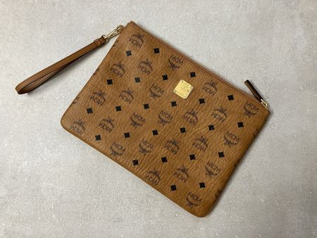 MCM Pouch mit Handgelenksband - neu