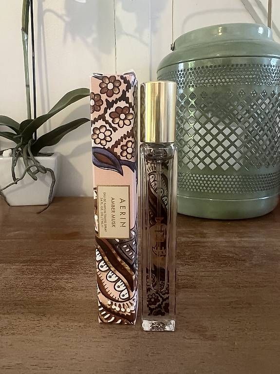 Profumi & Eau de Toilette: Aerin Amber Musk EdP 7ml – Usato da Schaffhausen venduto da blu_69kx