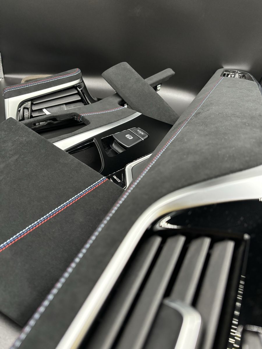 BMW Tutti pezzi di ricambio auto: BMW G30 G31 ALCANTARA INTERIEUR – Nuovo (secondo la descrizione) da Turgi venduto da AJ5300 2