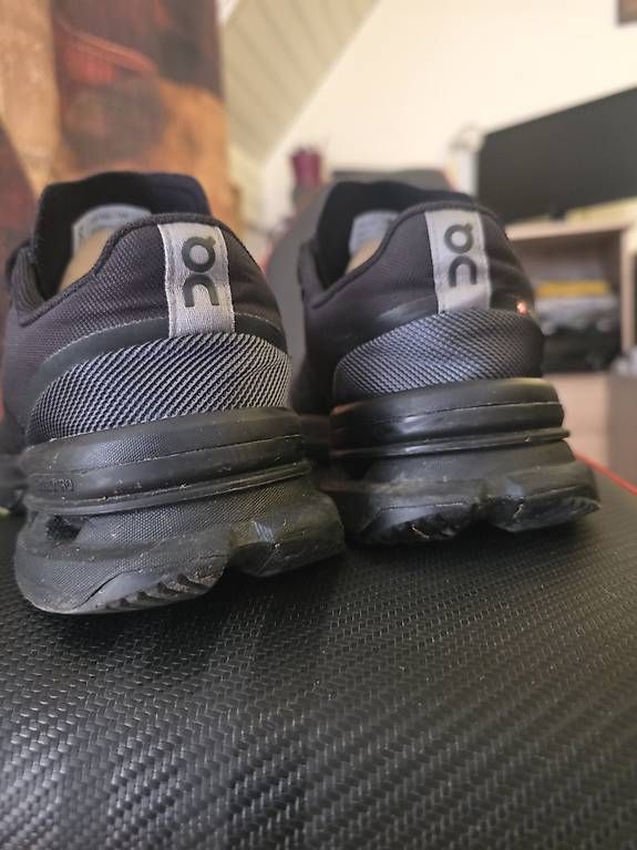Chaussures hommes: On Cloudpulse pro  – Neuf avec emballage d'origine à Bassersdorf par ros_mn7q 2
