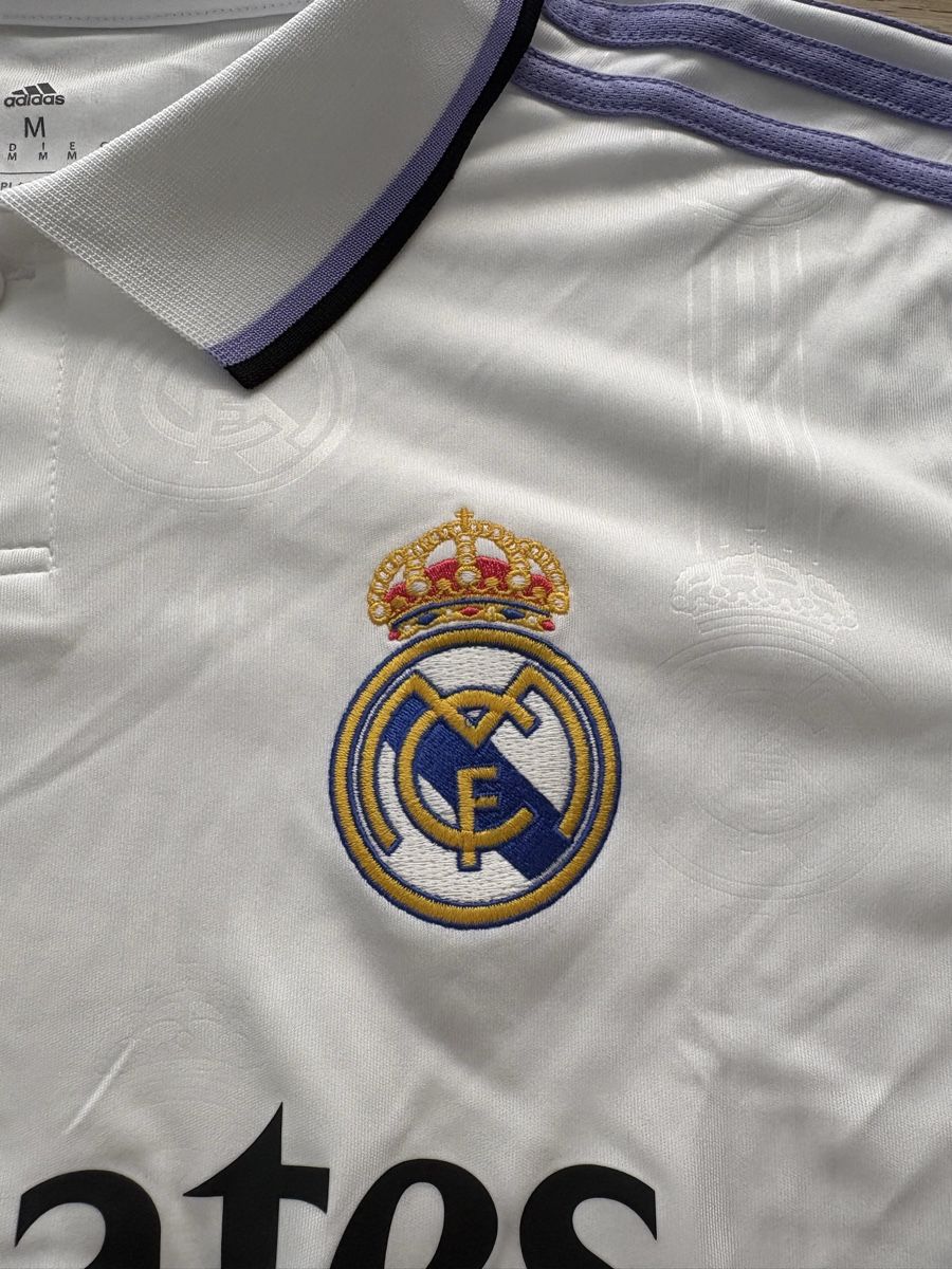 Real Madrid Canottiere & Pantaloni: Real Madrid Trikot 22/23 – Usato da Domat/Ems venduto da tim_lq6b 1