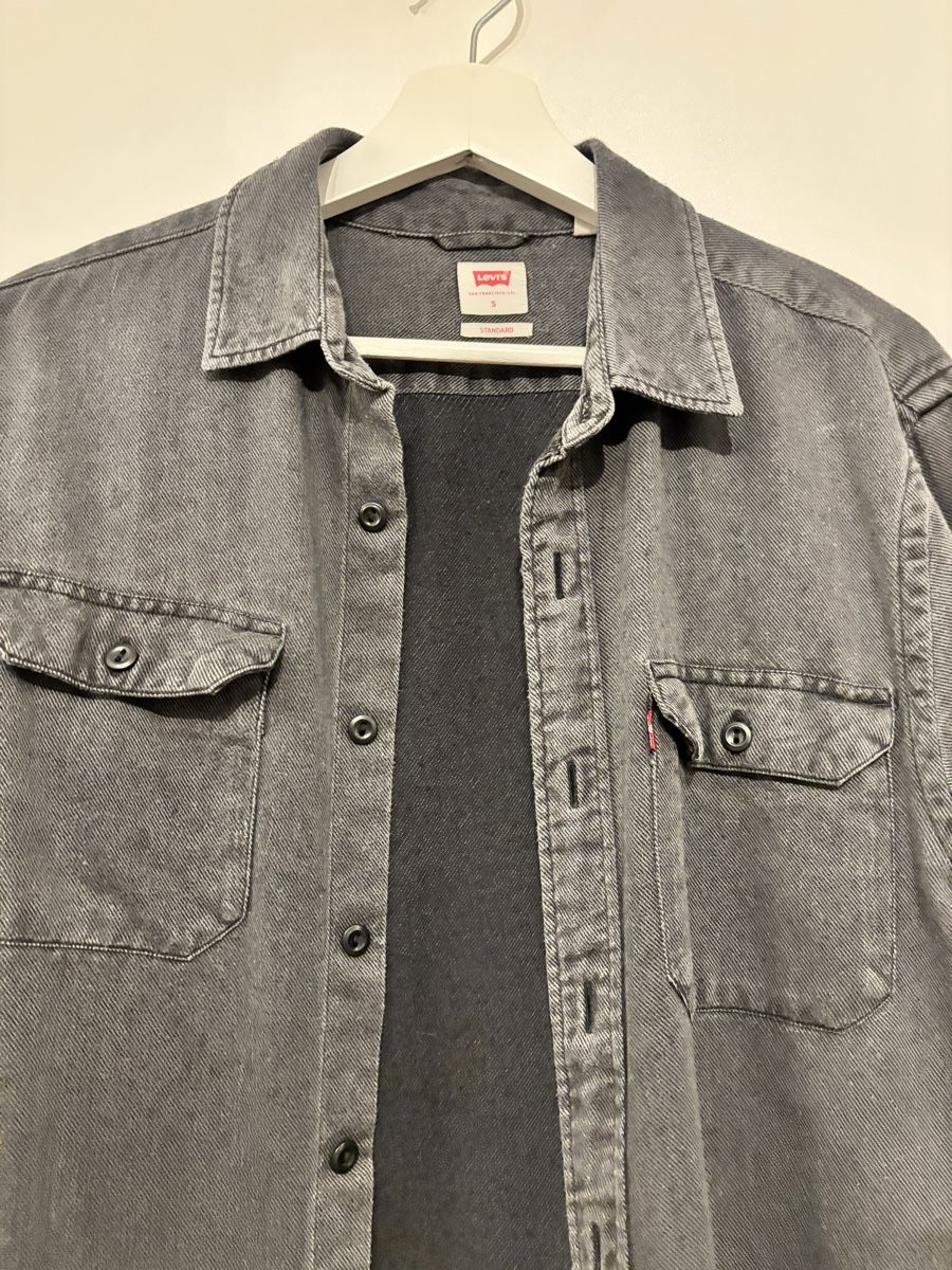 Levi's Hemden: Levi's Hemd, Grösse S – Gebraucht aus Embrach von Roniiii