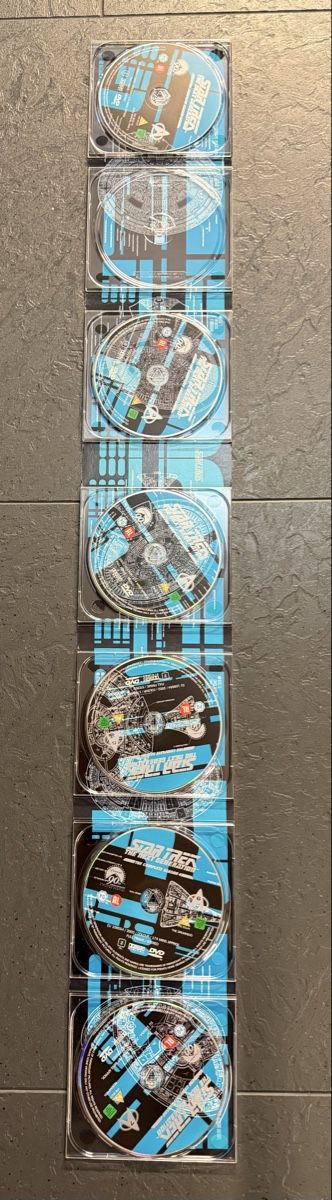 Tutti i DVDs: StarTrek - The  Next Generation – Usato da Kriens venduto da sole60 3