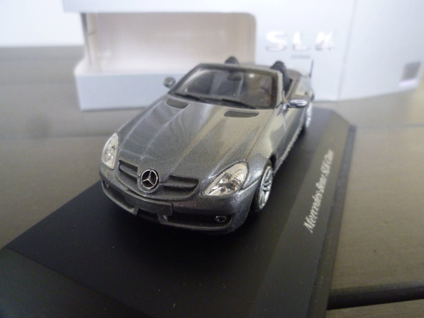 Minichamps Modellautos: Mercedes-Benz SLK-Klasse – Neu und originalverpackt aus Flawil von Imperiosud 6