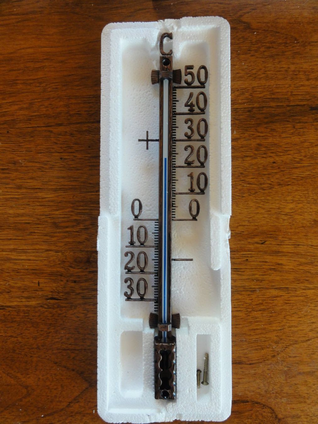 Sonstiges für Haushalt & Wohnen: Thermomètre Intérieur / Extérieur – Neu und originalverpackt aus L' Auberson von