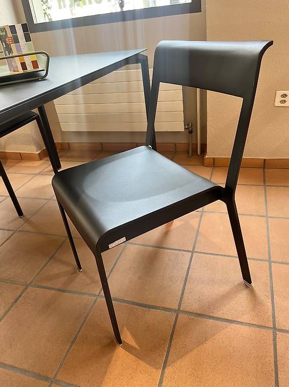 Fermob Sedie: Fermob Bellevie Outdoor Stuhl anthrazit – Nuovo (secondo la descrizione) da Wil SG venduto da troll_moebel