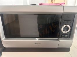 Microwav Forno a microonde Bauknecht 4YOU con funzione Steam