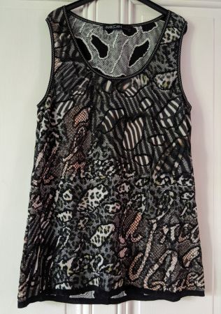 MARC CAIN : Original et splendide top en maille M-L-XL