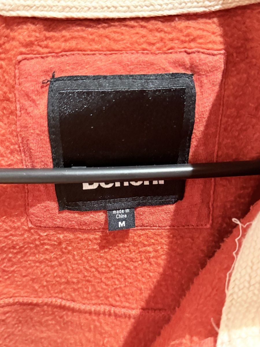 Maglioni & Felpe: Bench. Kapuzenpullover, Orange, Gr. M, Top Zustand! – Usato da Affoltern BE venduto da _Kaeser_ 2
