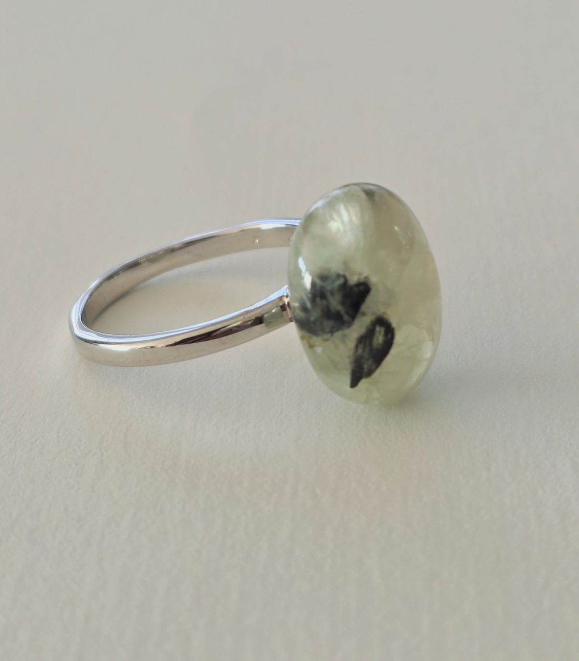 Anelli: Eleganter Prehnit Silberring 925 - NEU – Nuovo e nell'imballaggio originale da Uetikon am See venduto da Coralreef 2