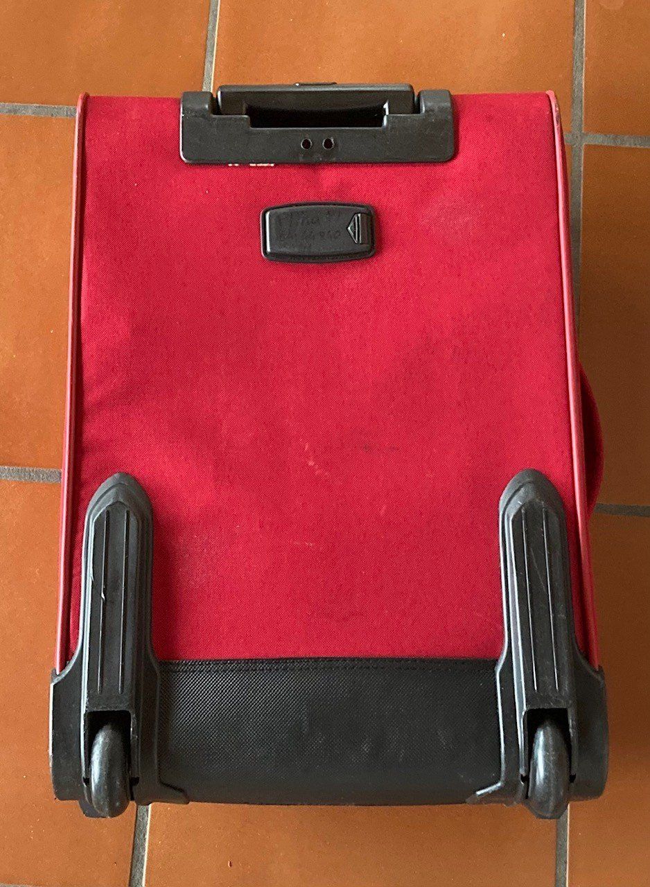 Sonstiges zu Aviatik: Koffer - Reisetrolley - Kabinentrolley – Gebraucht aus Orselina von Vrenegonde 4