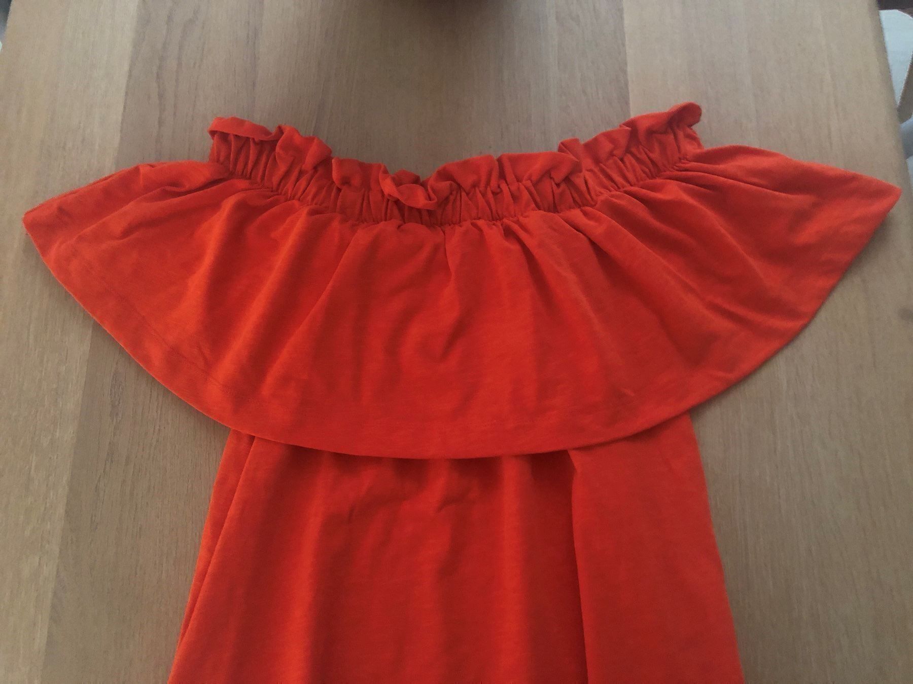 H&M Vestiti: H&M Schulterkleid – Usato da Wettswil venduto da lalinda85 1