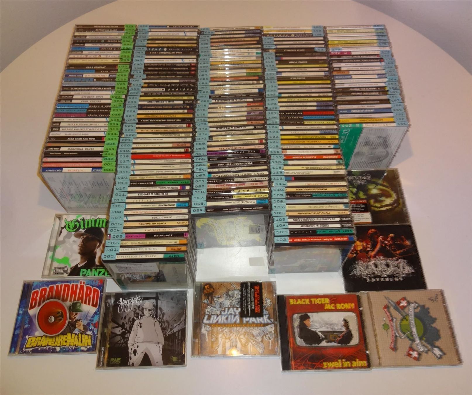 CD: CD Sammlung - 200 Stück - – Usato da St. Gallen venduto da WWL