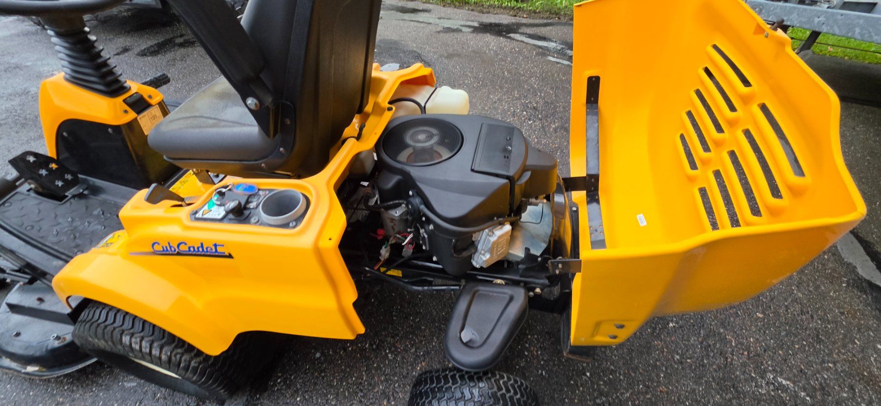 Mtd Tagliaerba: Aufsitzmäher Cub Cadet Pro Turn – Usato da Rain venduto da Fafan069 5